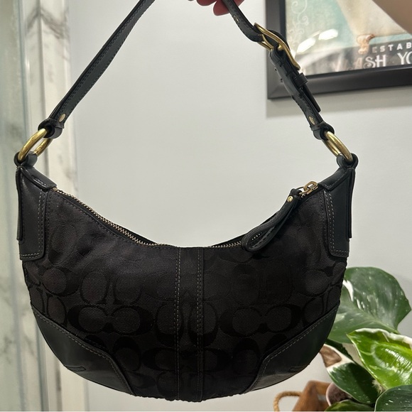 Coach Y2K Signature Canvas Hobo Shoulder Bag - Picture 2 of 16